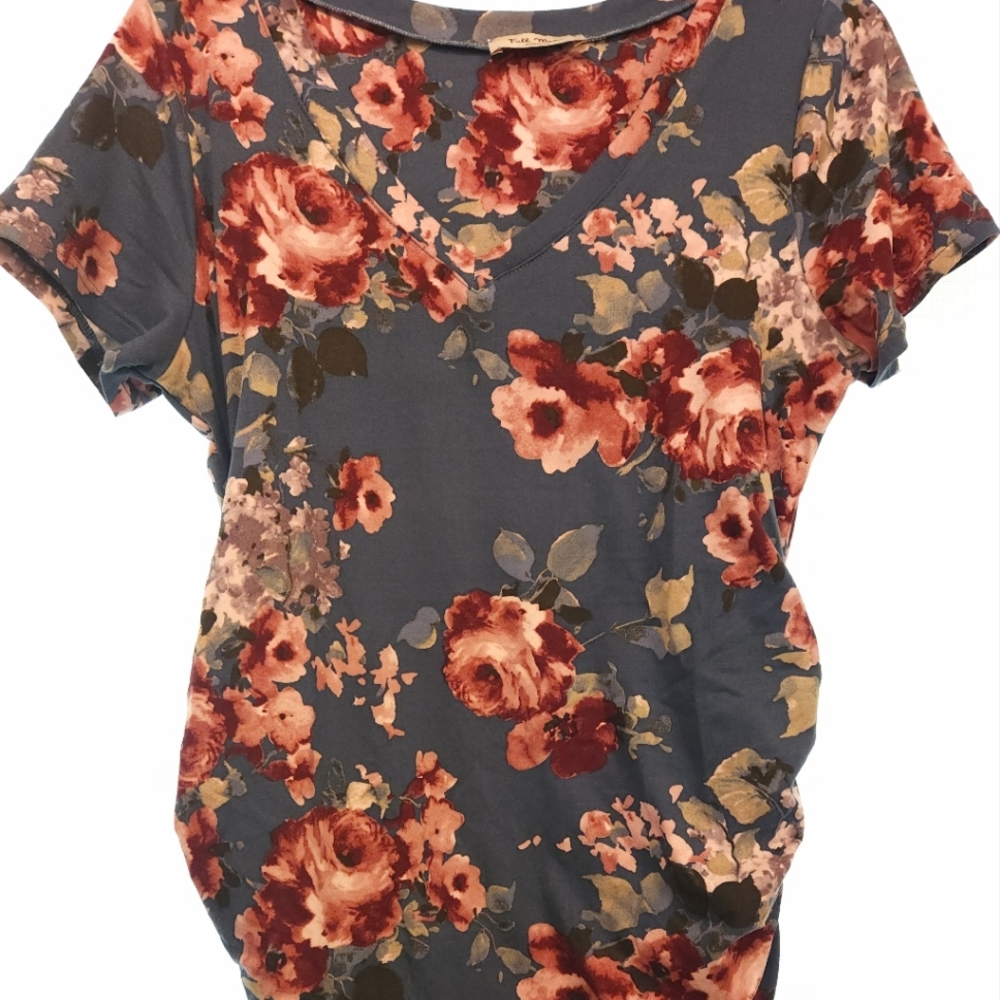 Full Moon Maternity Floral Short Sleeve Top